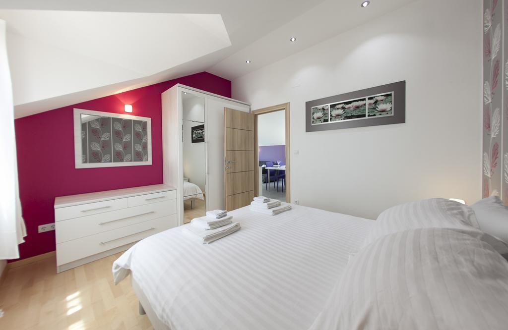 Apartments Benika Bol Pokój zdjęcie