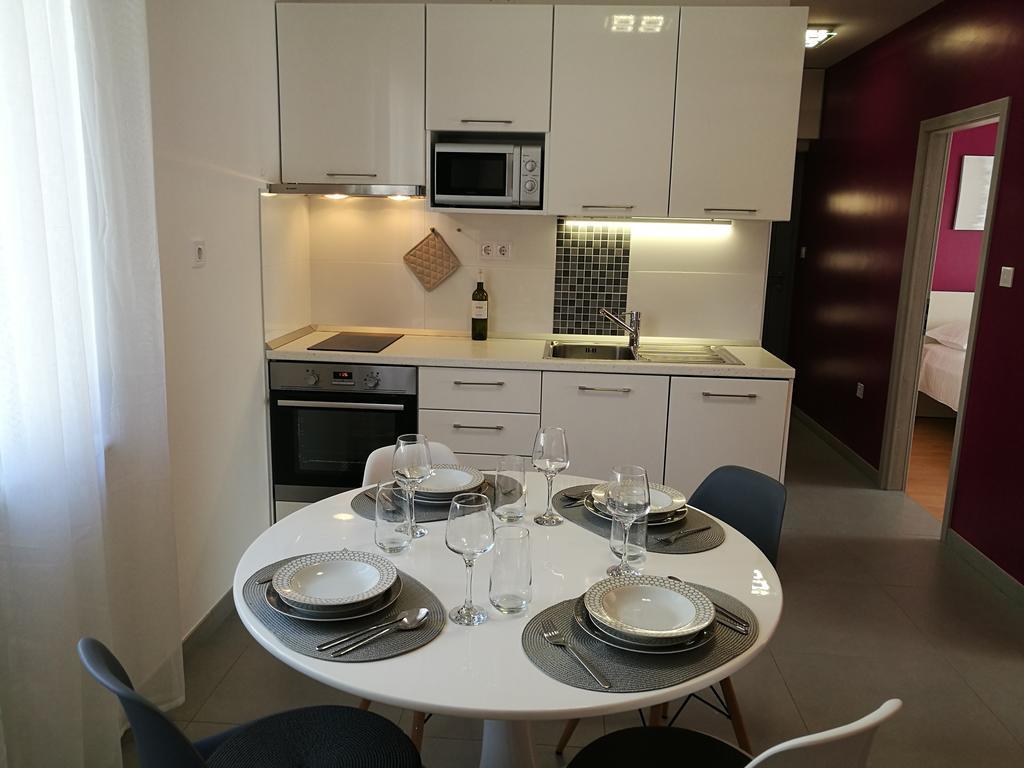 Apartments Benika Bol Zewnętrze zdjęcie