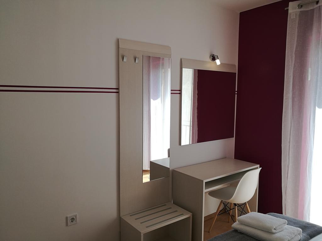 Apartments Benika Bol Zewnętrze zdjęcie