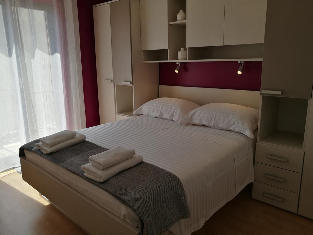 Apartments Benika Bol Zewnętrze zdjęcie