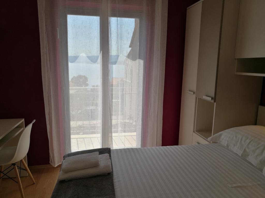 Apartments Benika Bol Zewnętrze zdjęcie